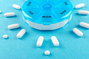 daily pill sorter, anti-inflammatory 5-ASA adherence